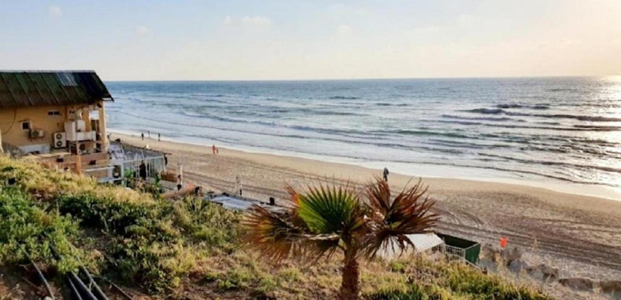 Spat Beach Bat Yam Eksteriør billede