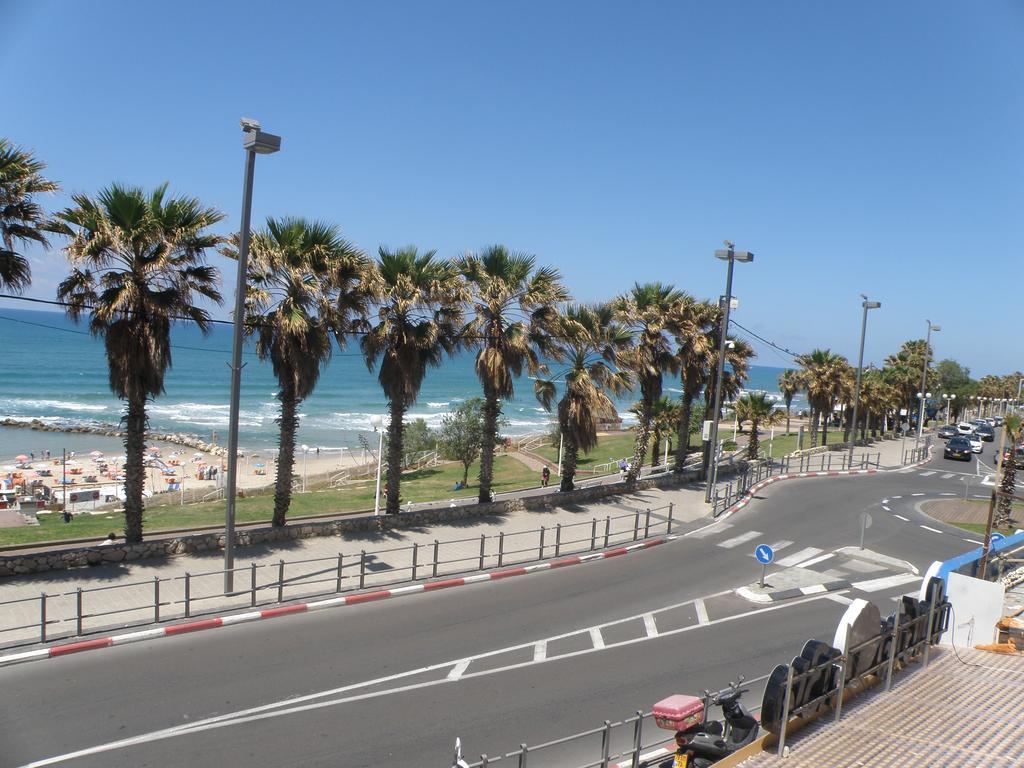 Spat Beach Bat Yam Eksteriør billede